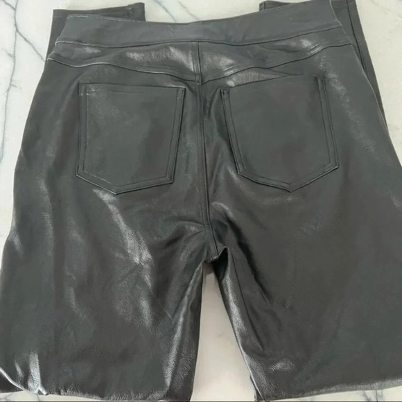 SPANX Leather-Like Ankle Skinny Pant ankle stretch comfort B359 - Picture 4 of 5